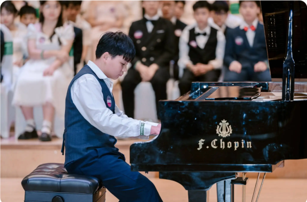 MINI CONCERT NO.3 – BƯỚC CHẠY ĐÀ CHINH PHỤC ĐẤU TRƯỜNG PIANO QUỐC TẾ